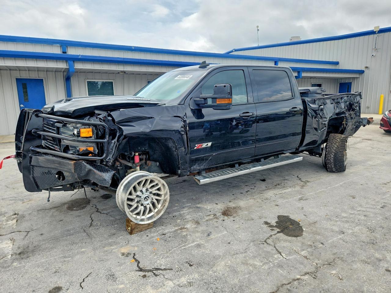 2017 CHEVROLET Silverado 2500