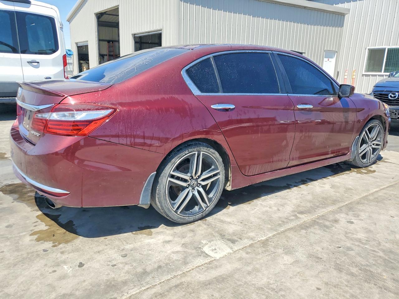 2016 HONDA ACCORD