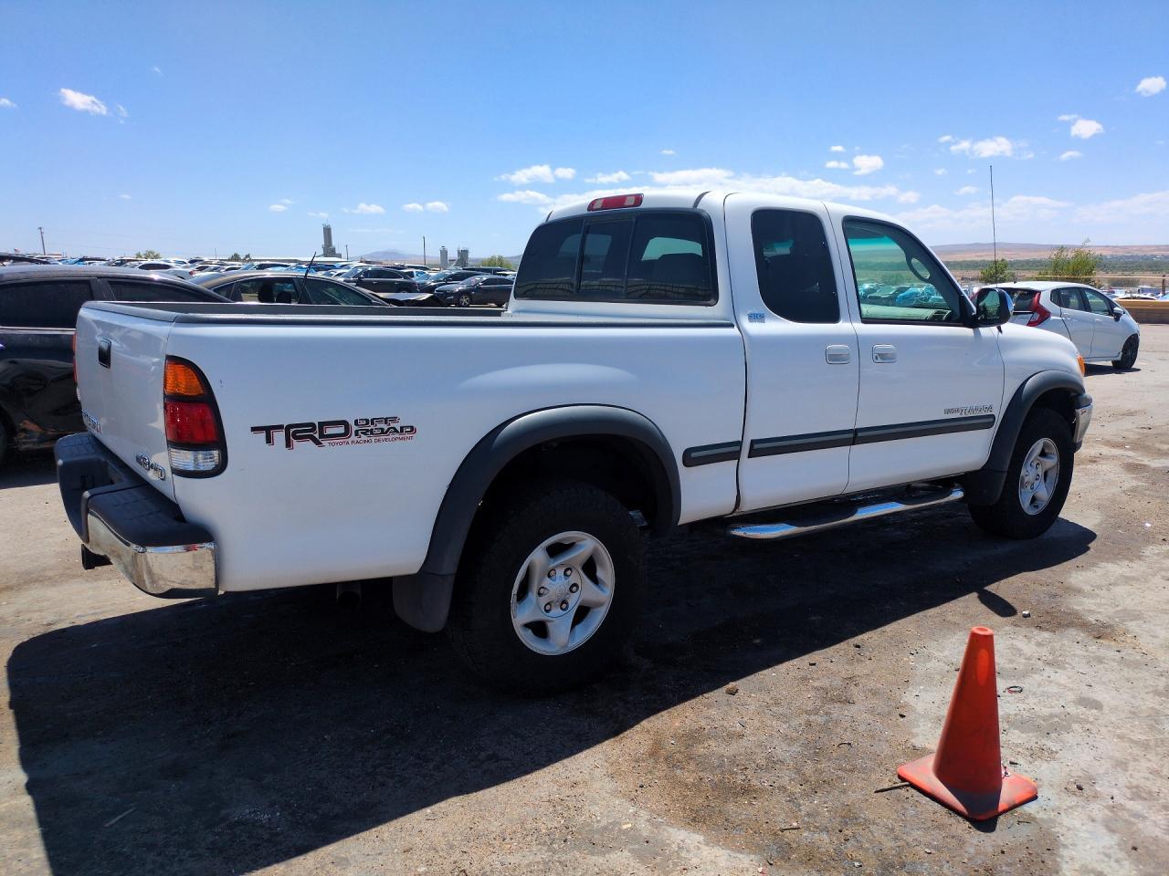 2002 TOYOTA TUNDRA