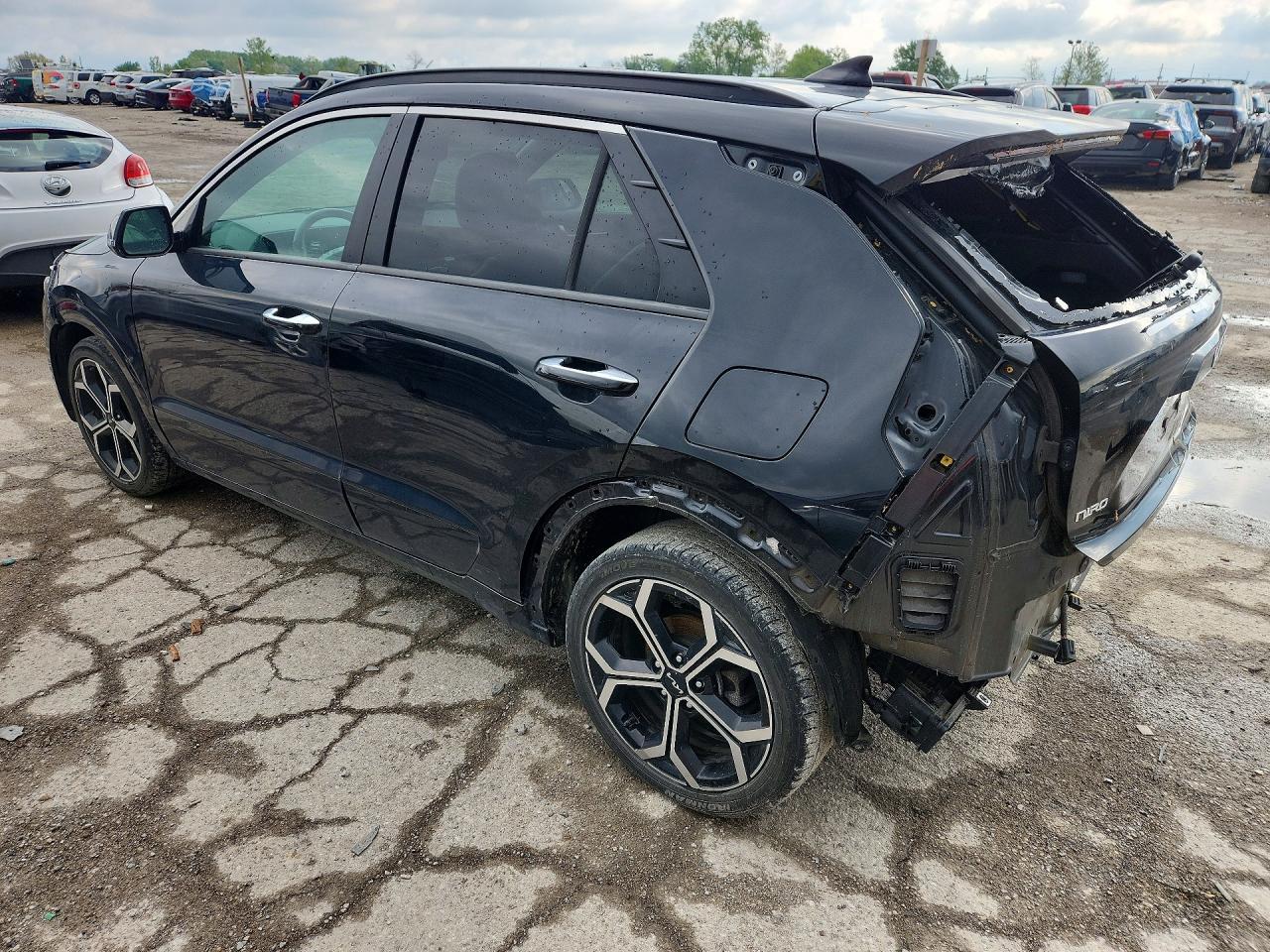 2023 KIA Niro
