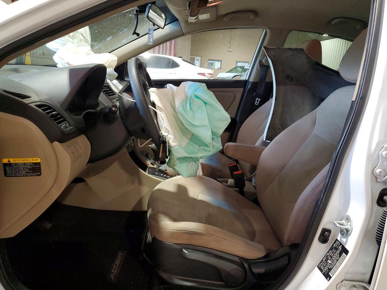 2016 HYUNDAI ACCENT