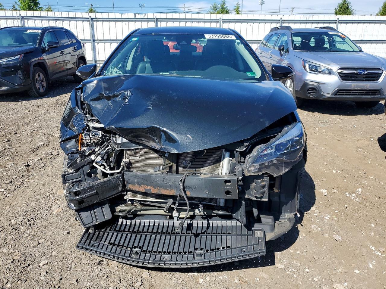 2017 TOYOTA COROLLA