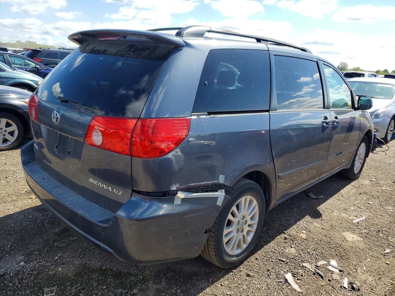 2008 TOYOTA SIENNA