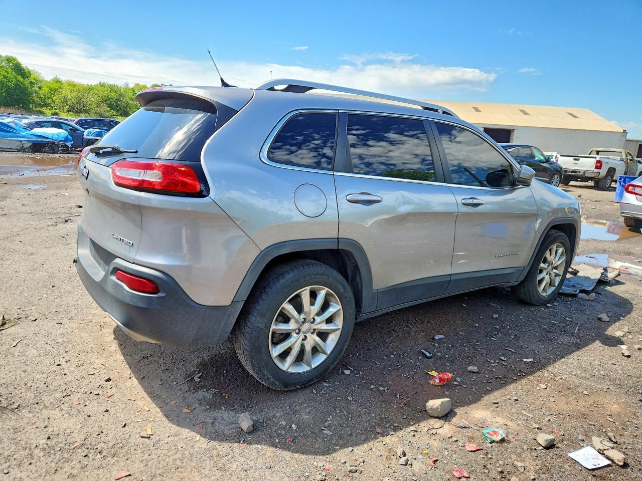 2015 JEEP CHEROKEE