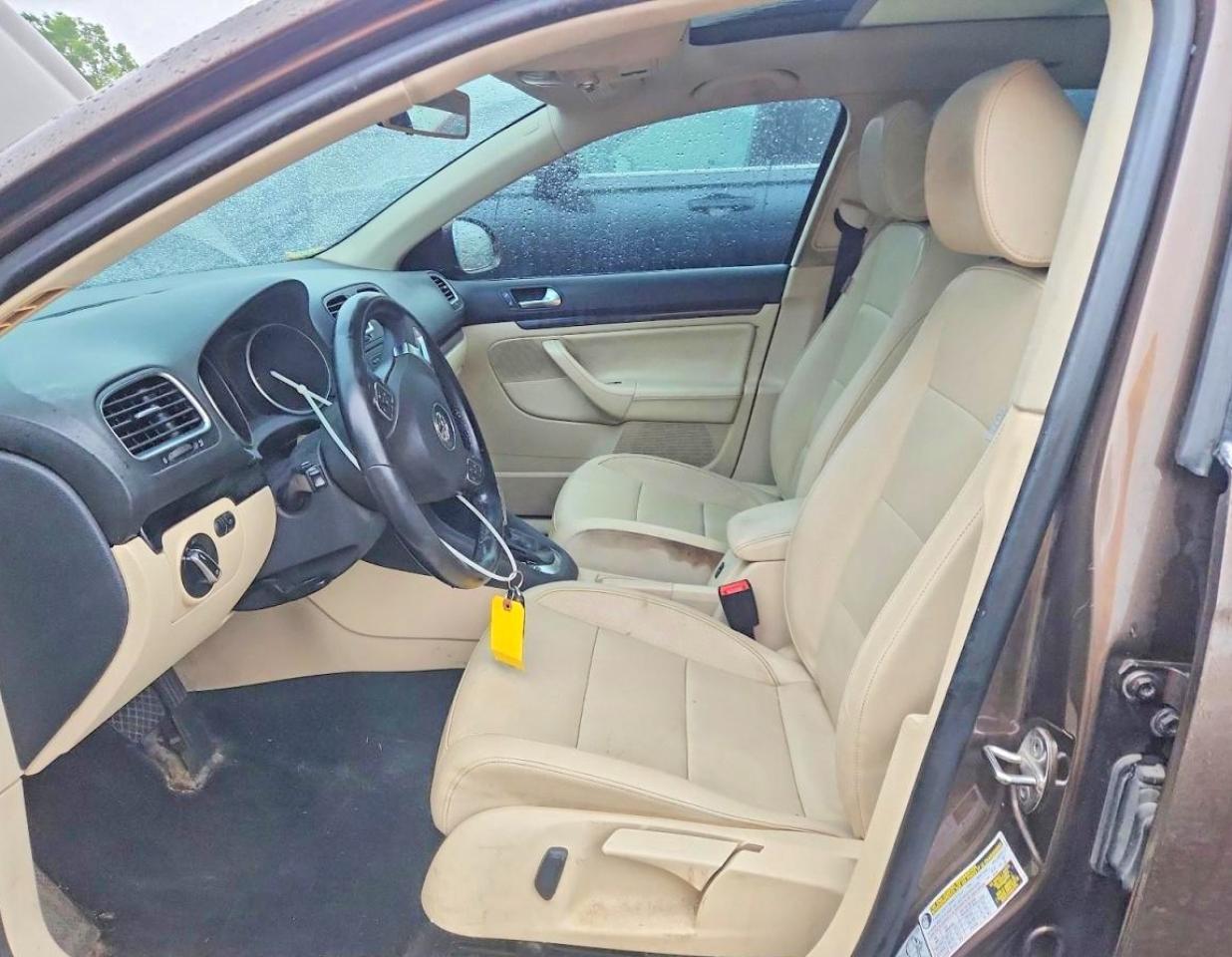 2012 VOLKSWAGEN JETTA