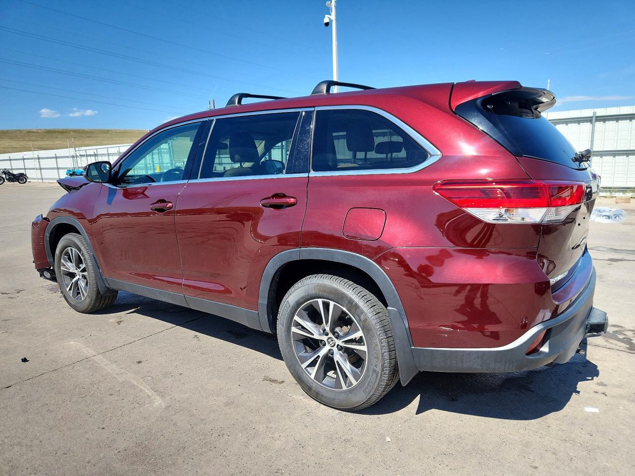 2019 TOYOTA HIGHLANDER