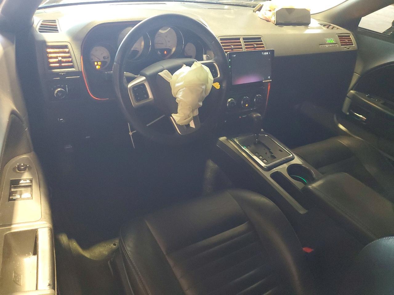 2012 DODGE Challenger