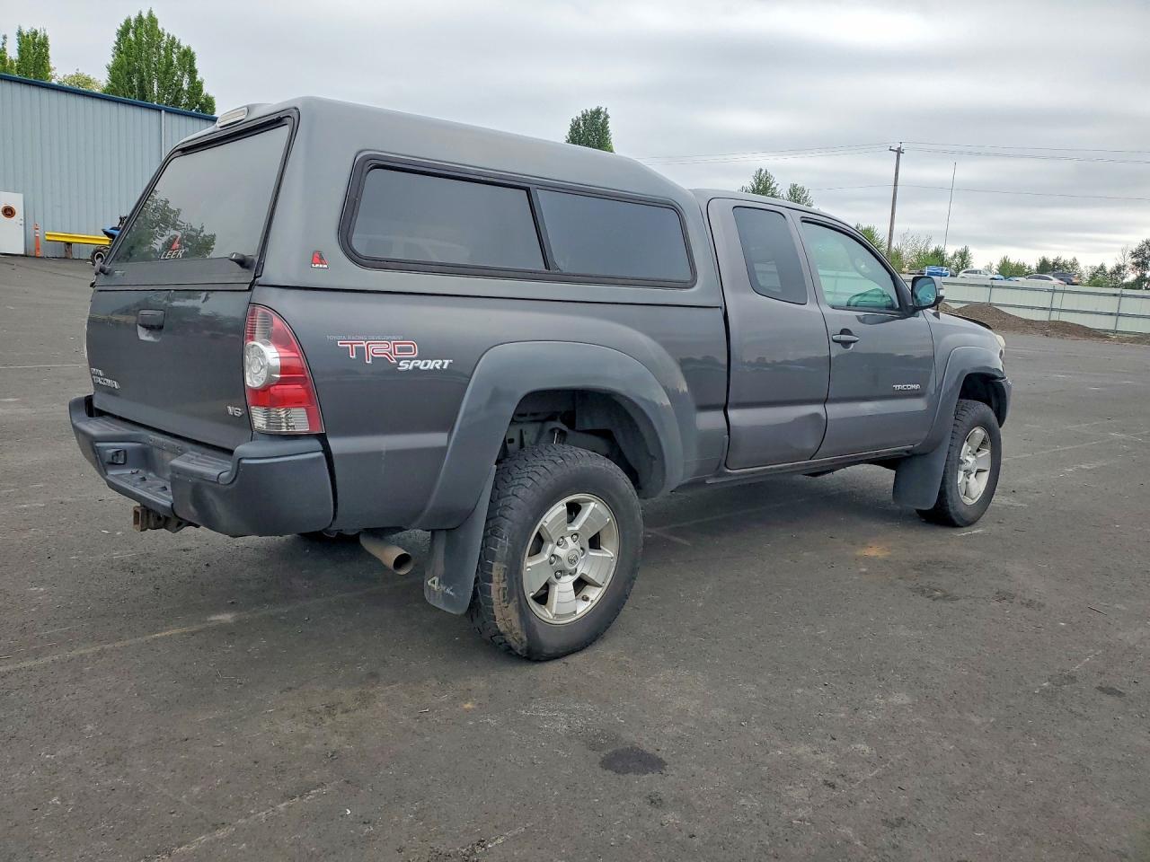 2012 TOYOTA TACOMA