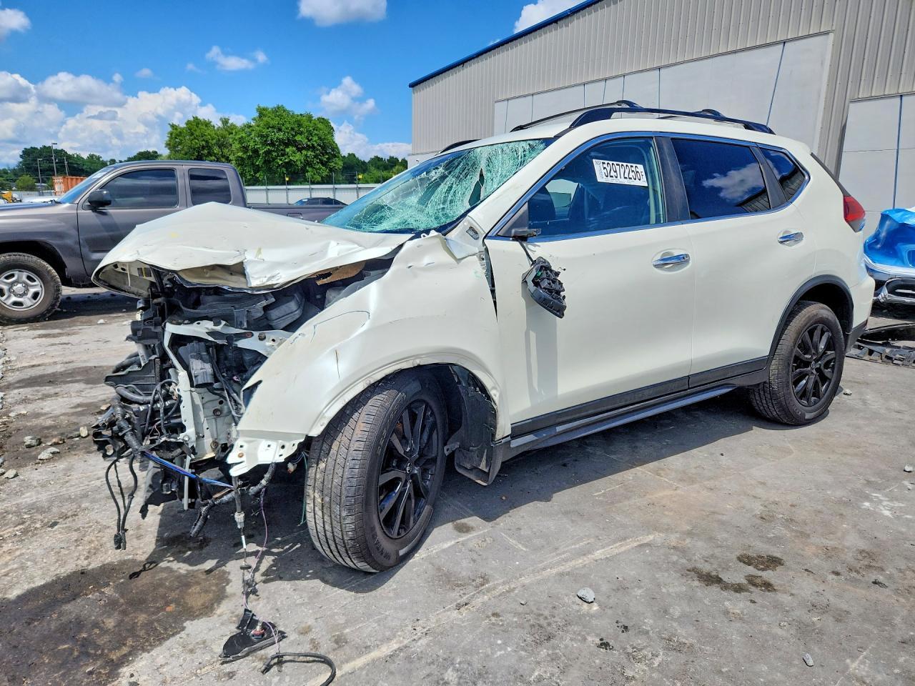 2018 NISSAN ROGUE