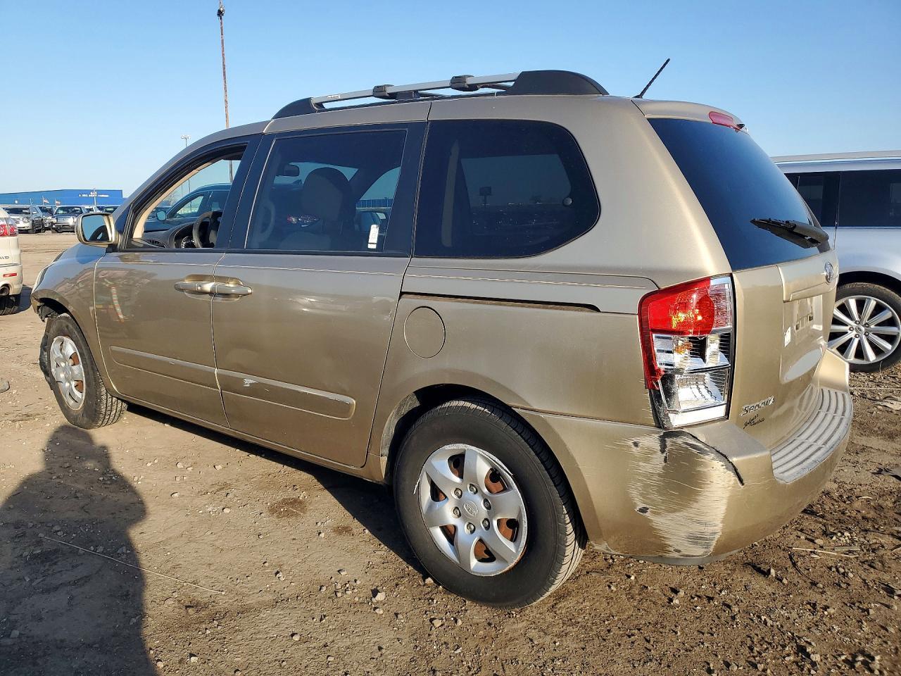 2008 KIA SEDONA