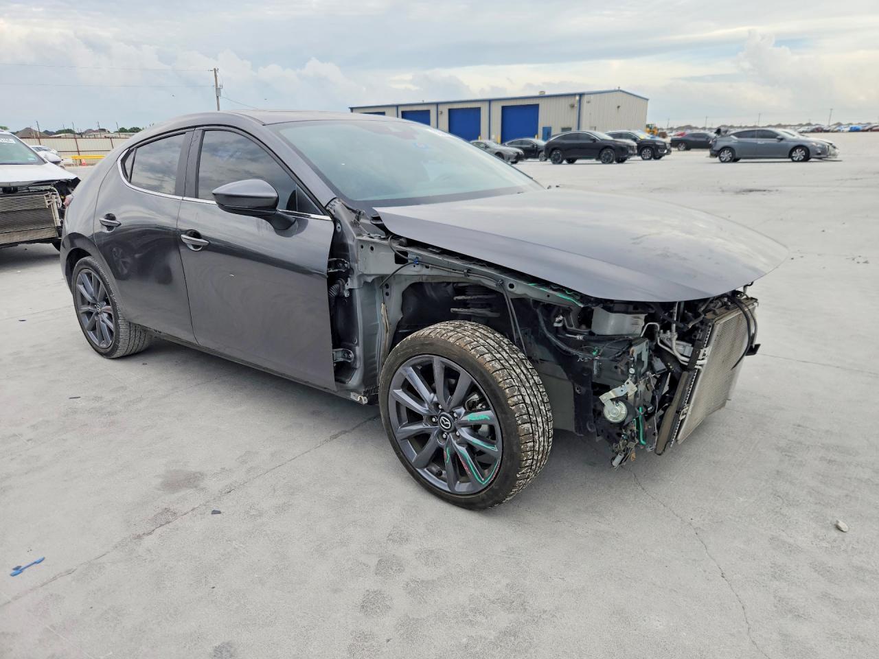2021 MAZDA 3