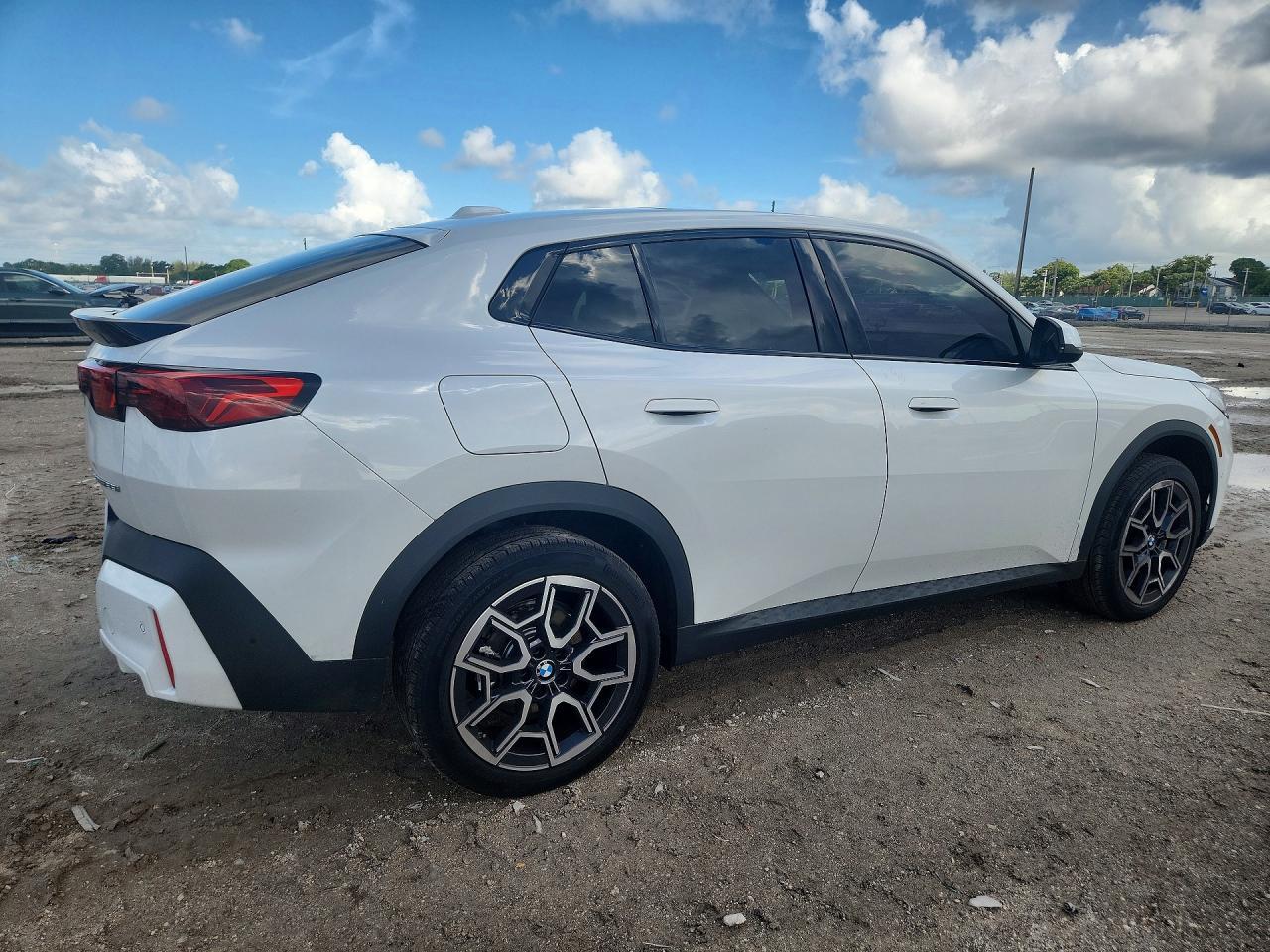 2026 BMW X2