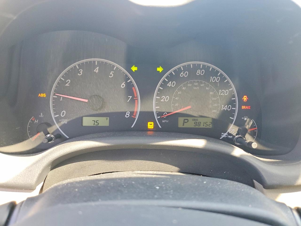 2013 TOYOTA COROLLA