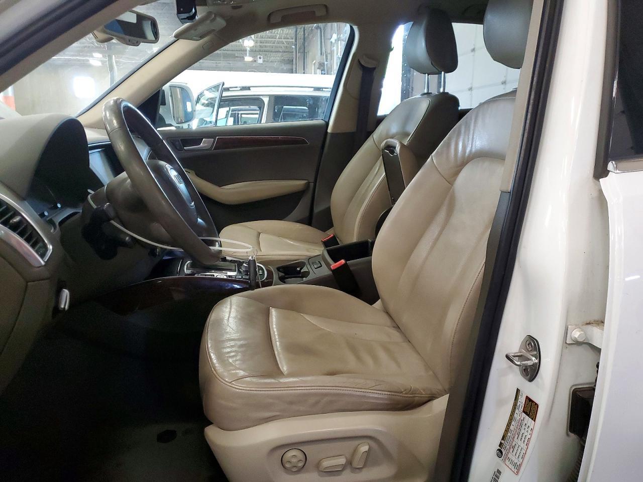 2010 AUDI Q5