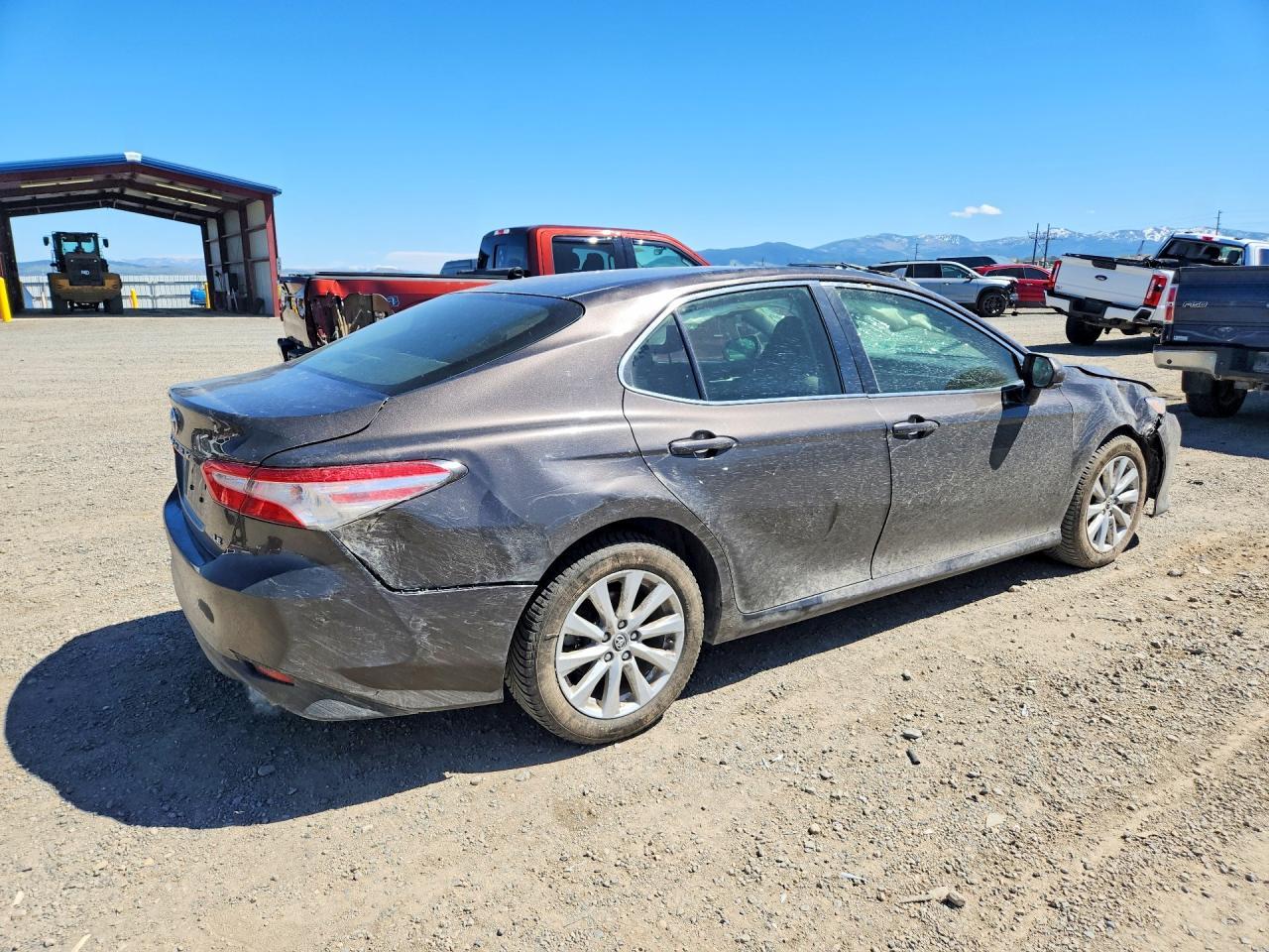 2018 TOYOTA CAMRY