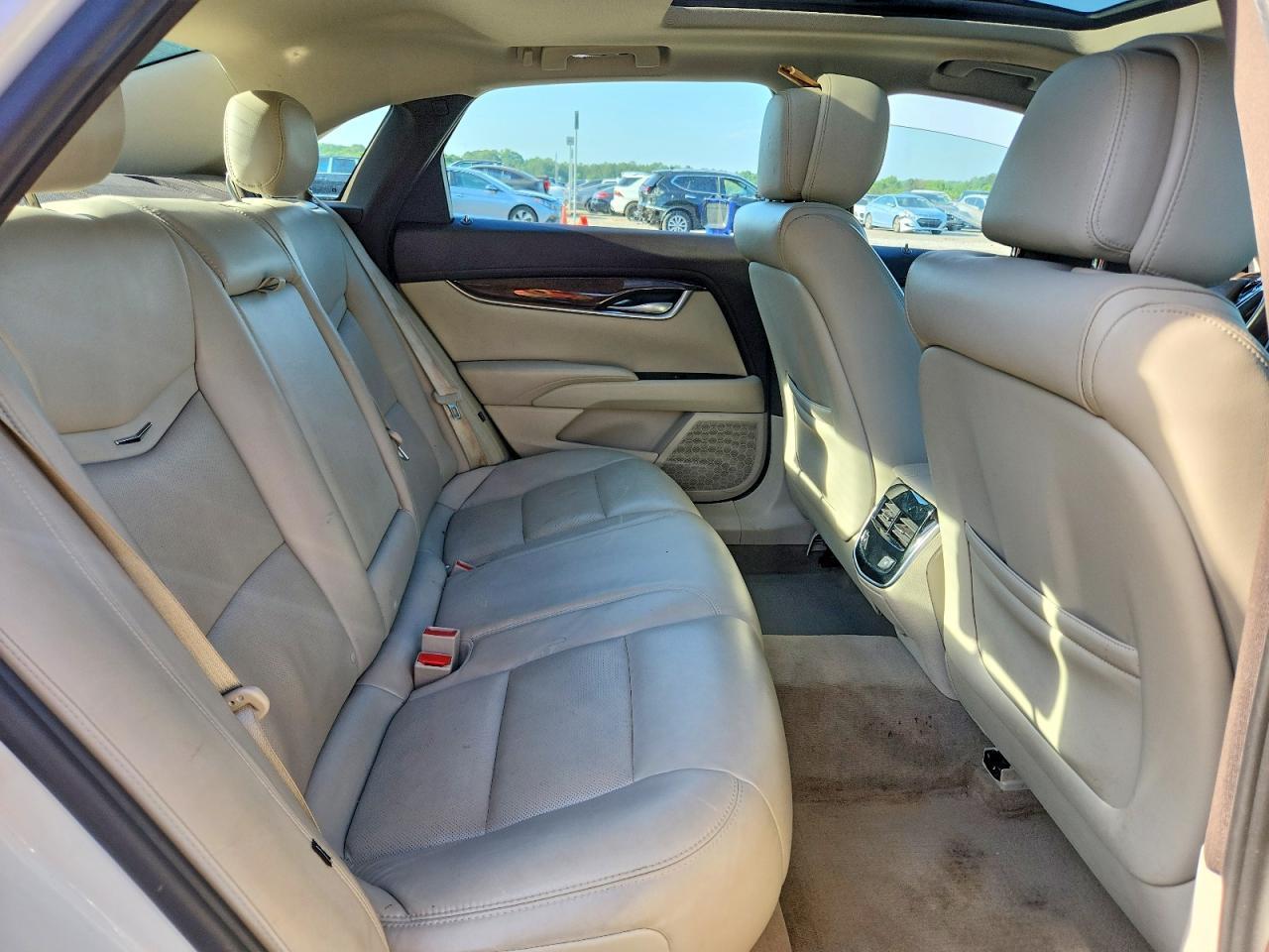 2013 CADILLAC XTS