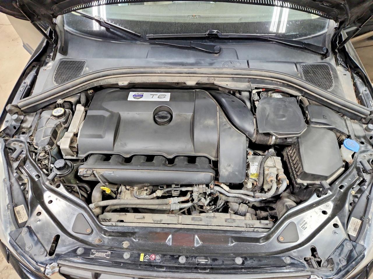 2013 VOLVO XC60