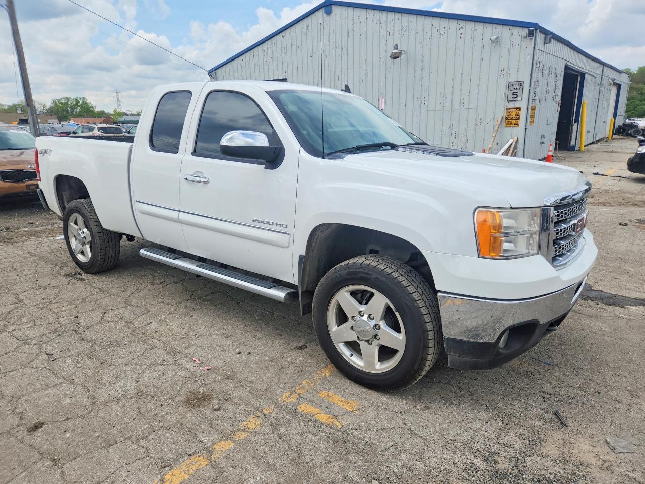 2013 GMC Sierra
