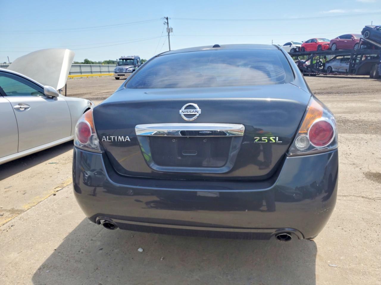 2011 NISSAN ALTIMA
