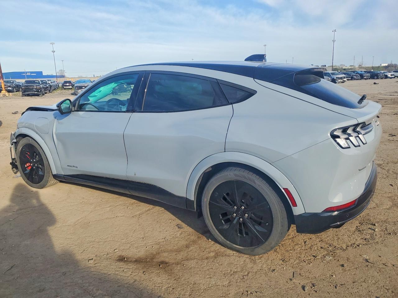 2025 FORD Mustang Mach-E