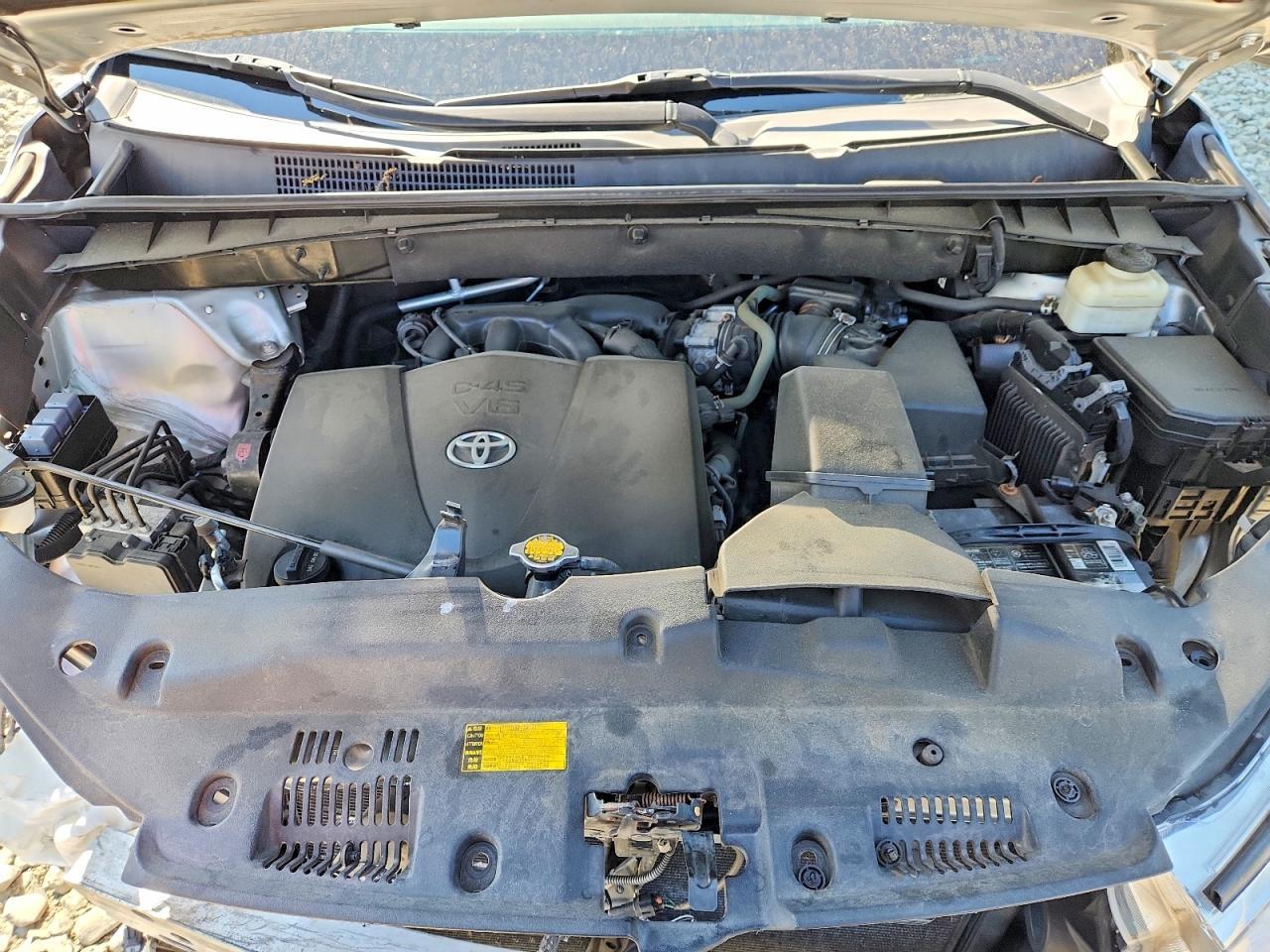 2017 TOYOTA HIGHLANDER