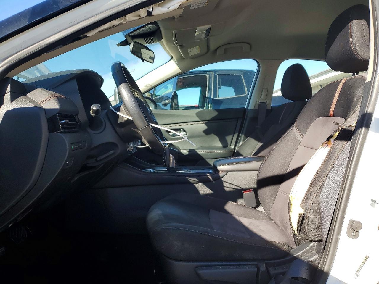 2022 NISSAN SENTRA