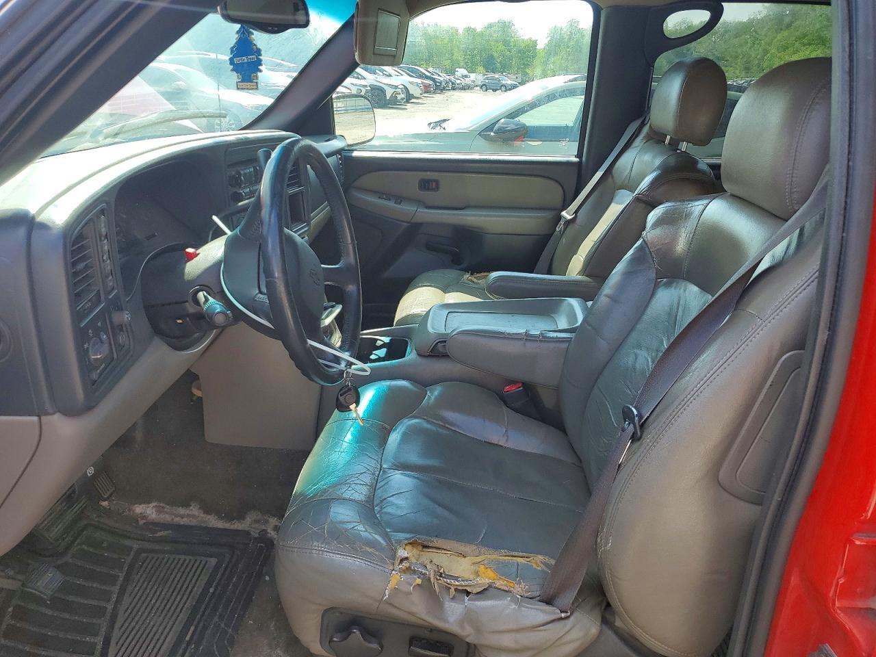 2002 CHEVROLET Tahoe