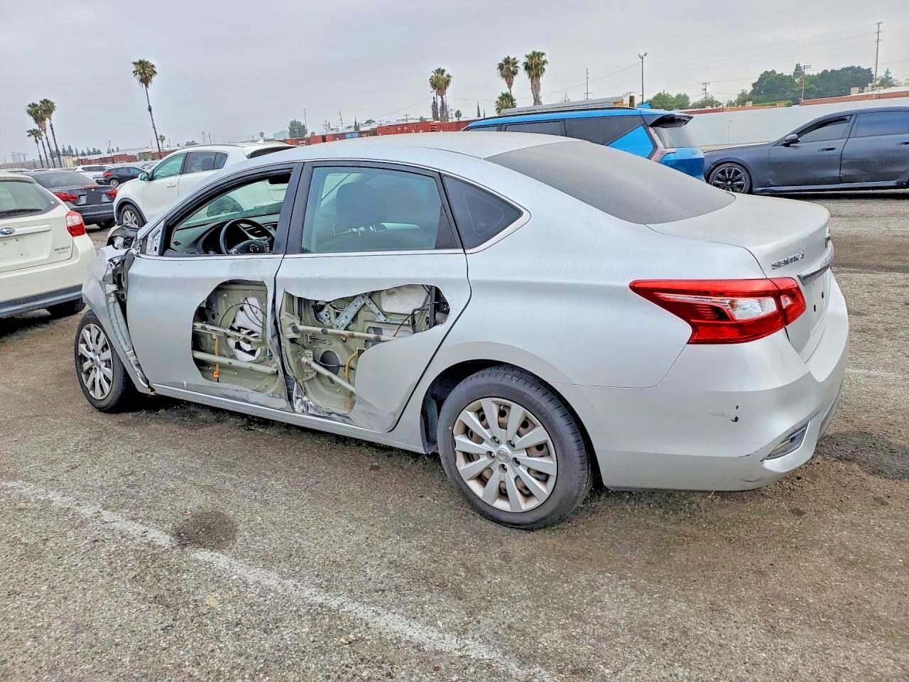 2016 NISSAN SENTRA