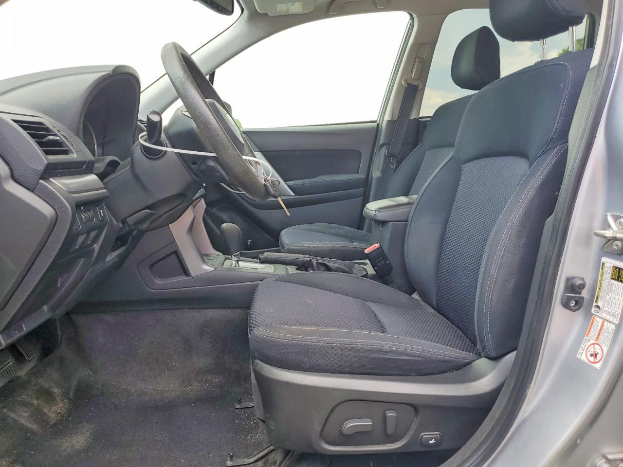 2015 SUBARU FORESTER