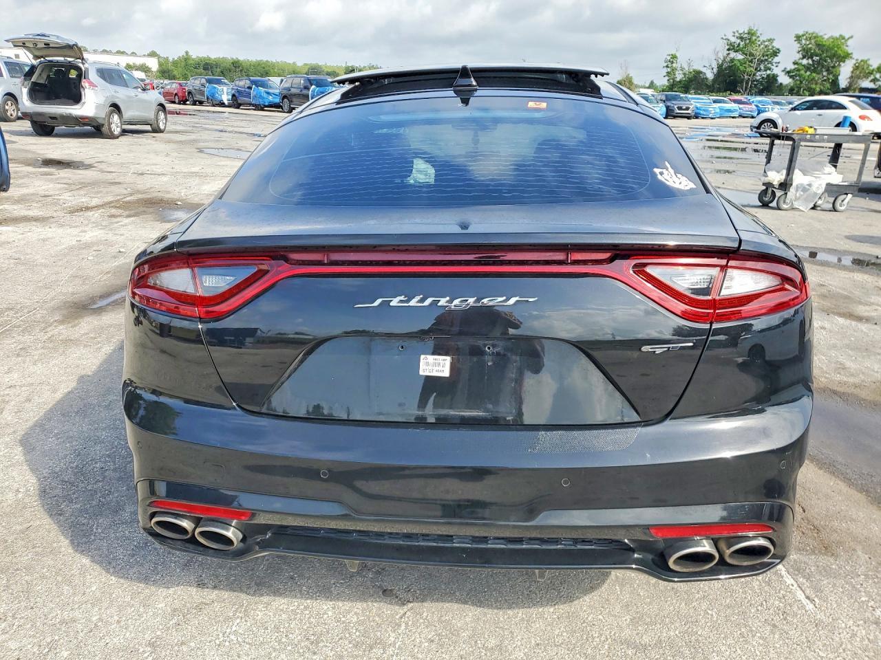 2019 KIA Stinger