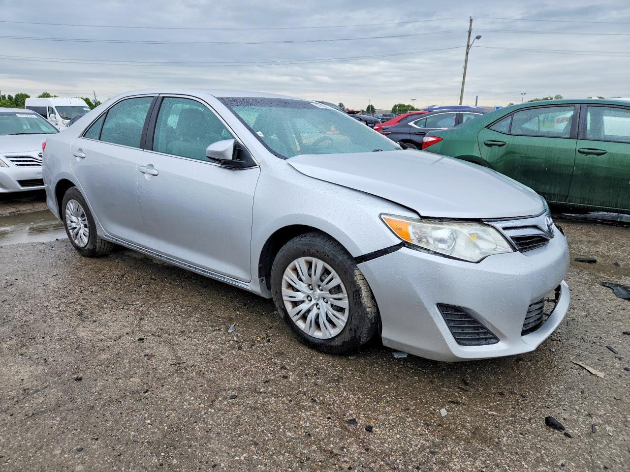 2013 TOYOTA CAMRY
