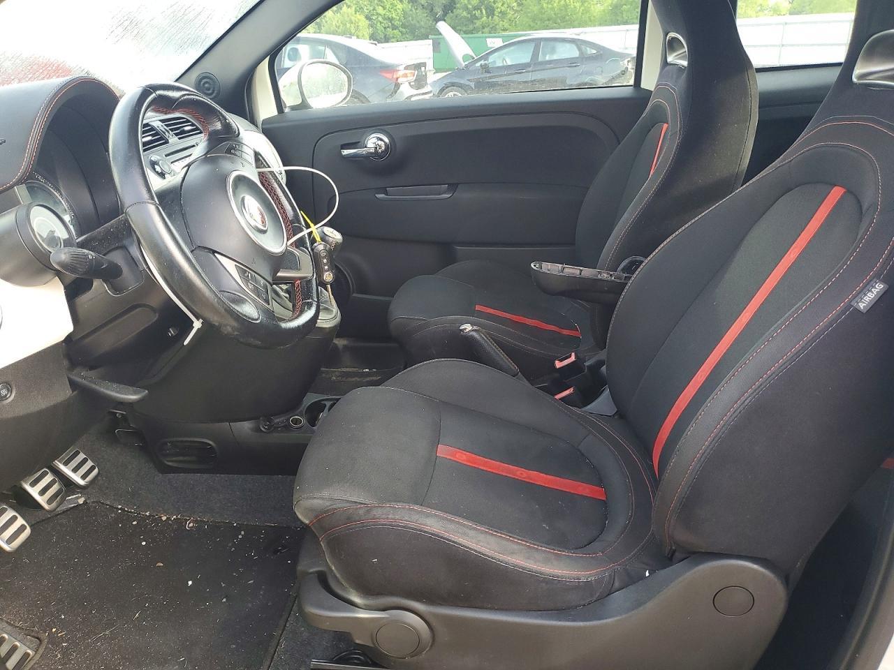 2013 FIAT 500