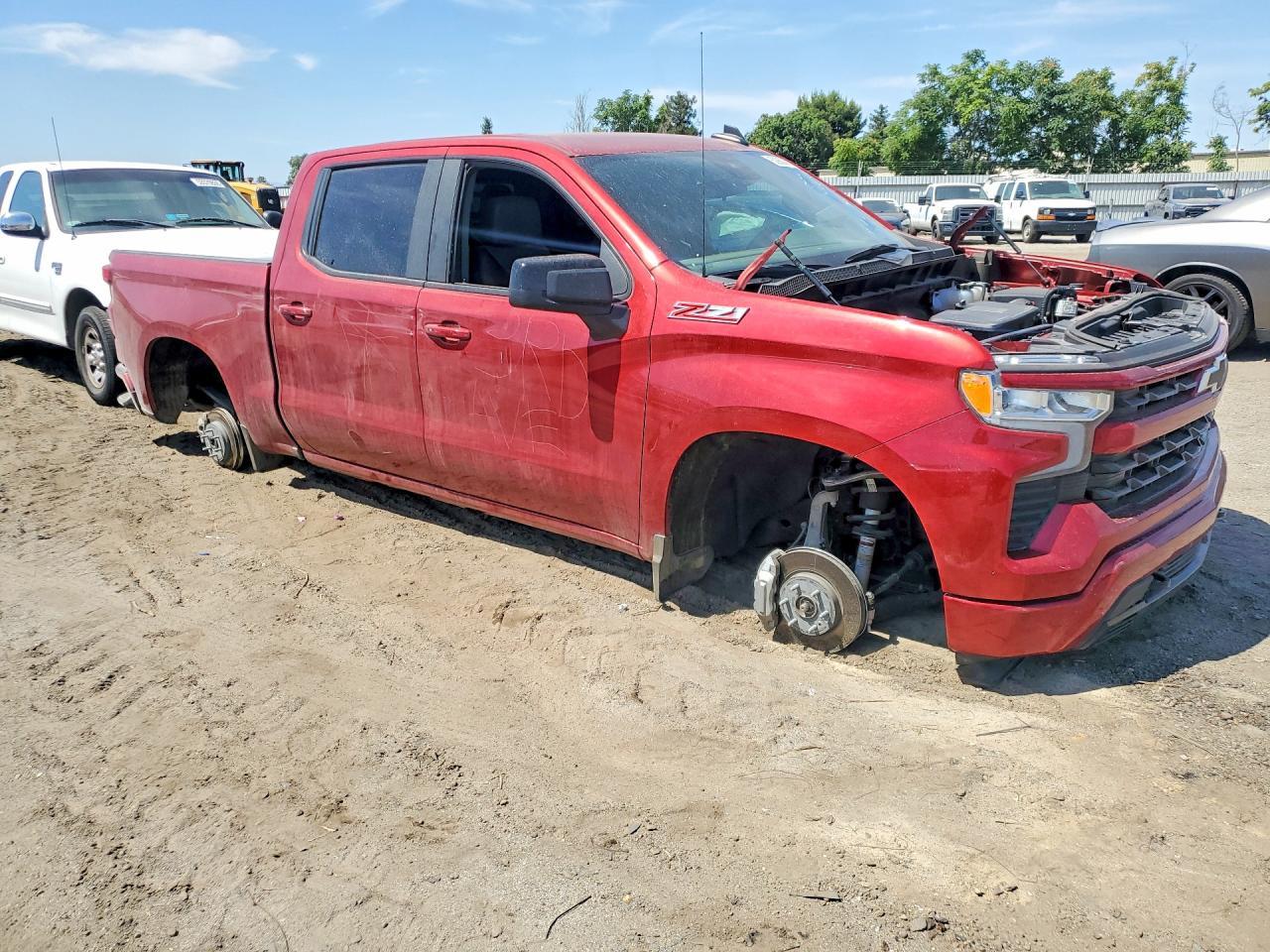 2025 CHEVROLET Silverado
