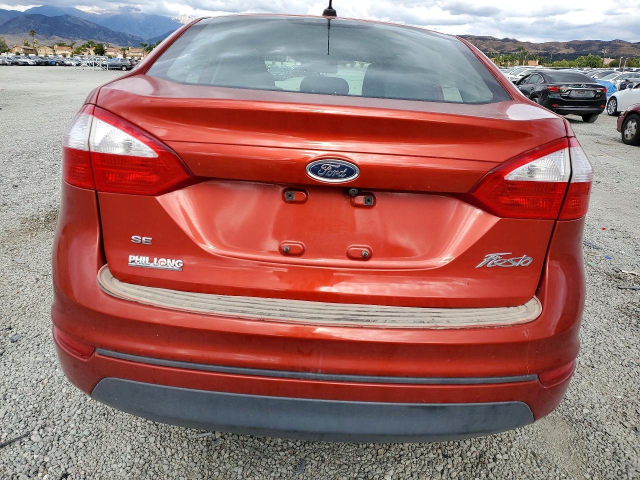 2018 FORD Fiesta