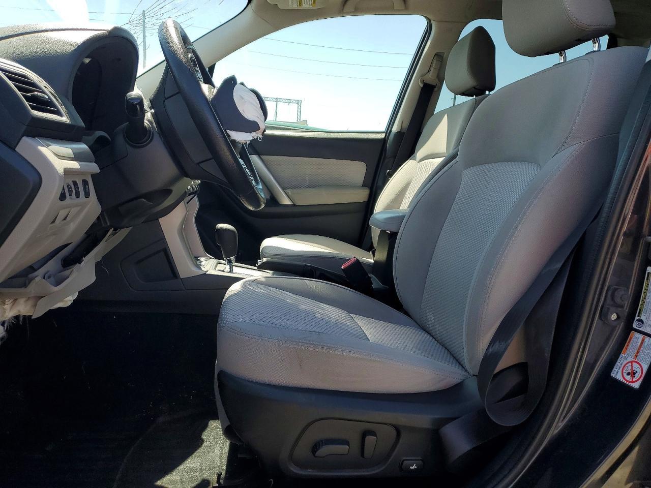2017 SUBARU FORESTER