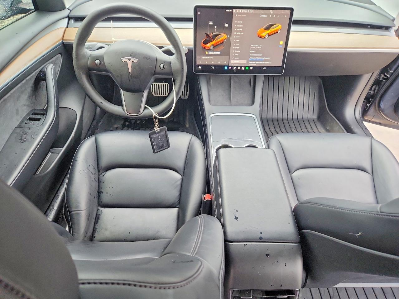 2022 TOYOTA Model 3