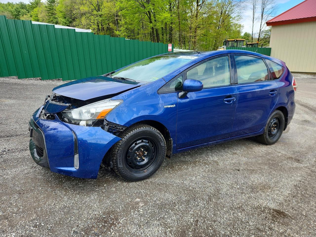 2017 TOYOTA PRIUS V