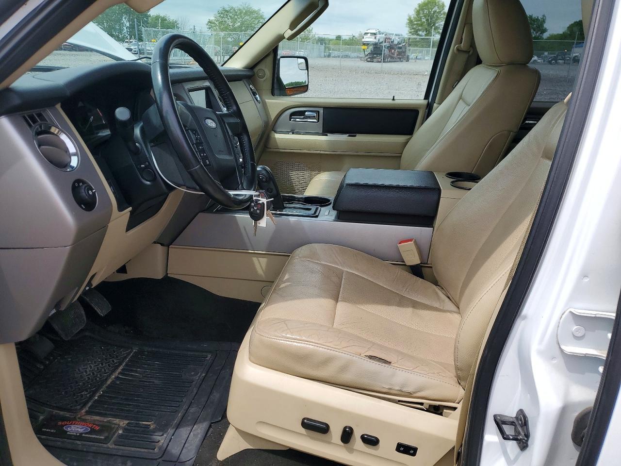 2017 FORD Expedition
