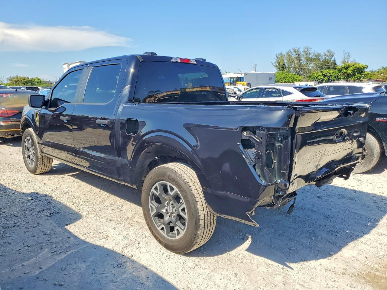 2024 FORD F-150 Lightning