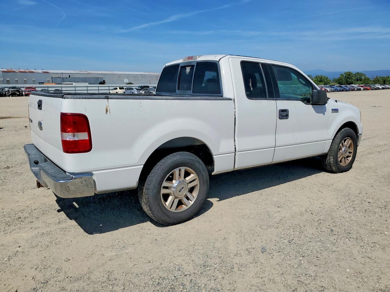 2004 FORD F-150 Lightning