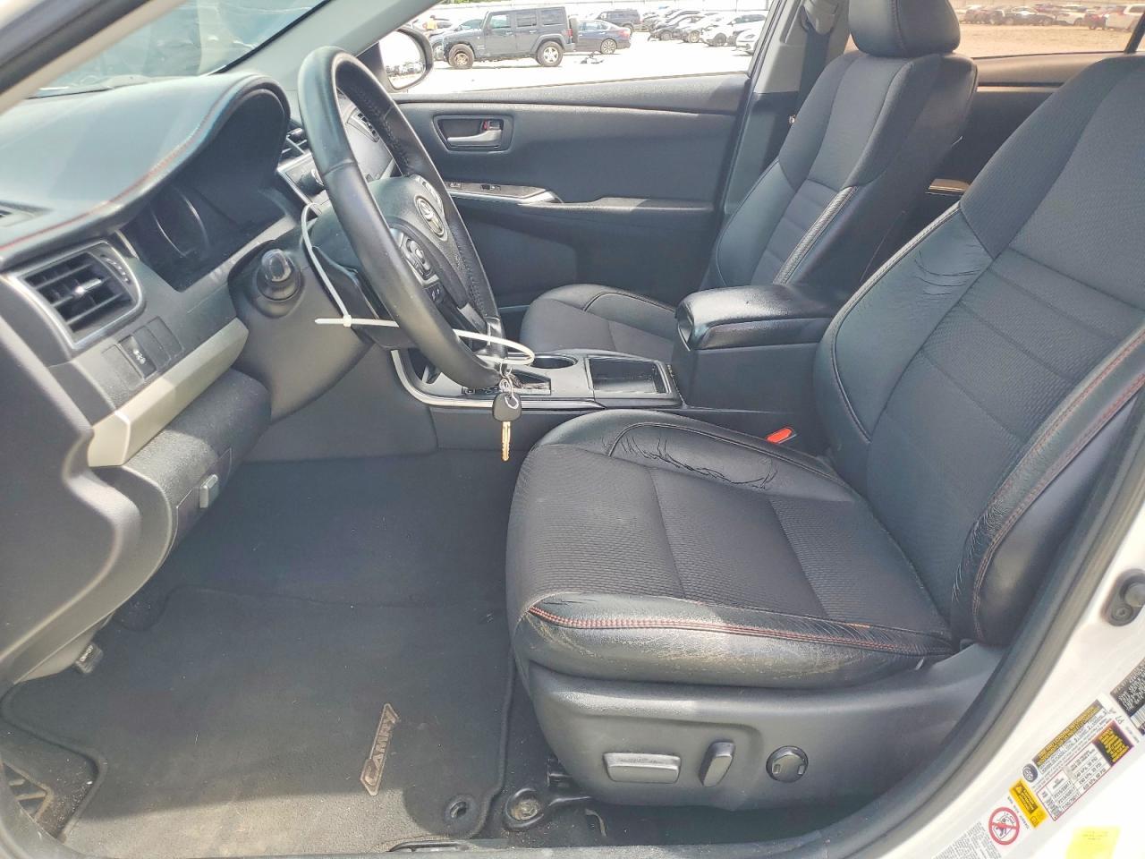 2017 TOYOTA CAMRY