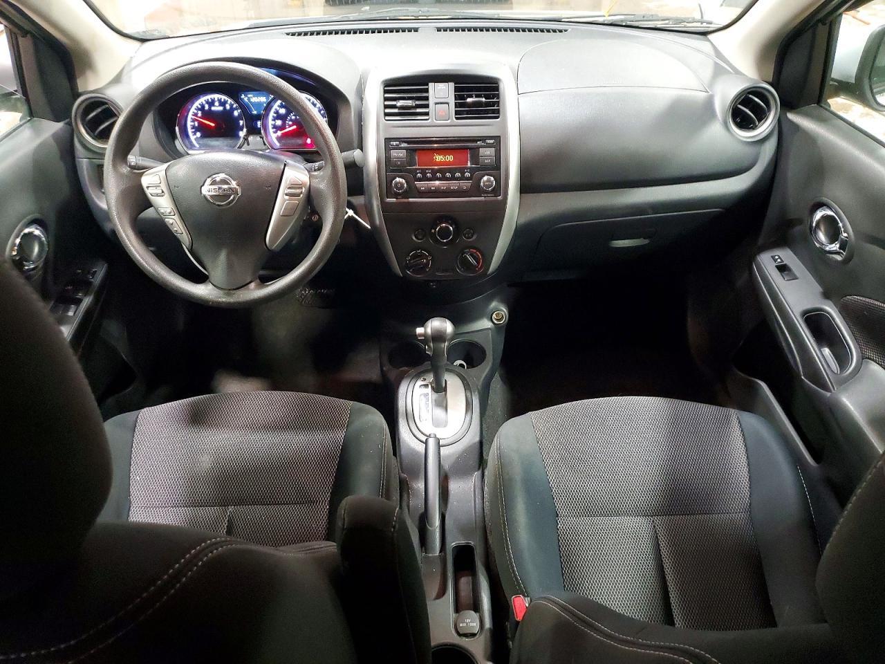 2017 NISSAN VERSA