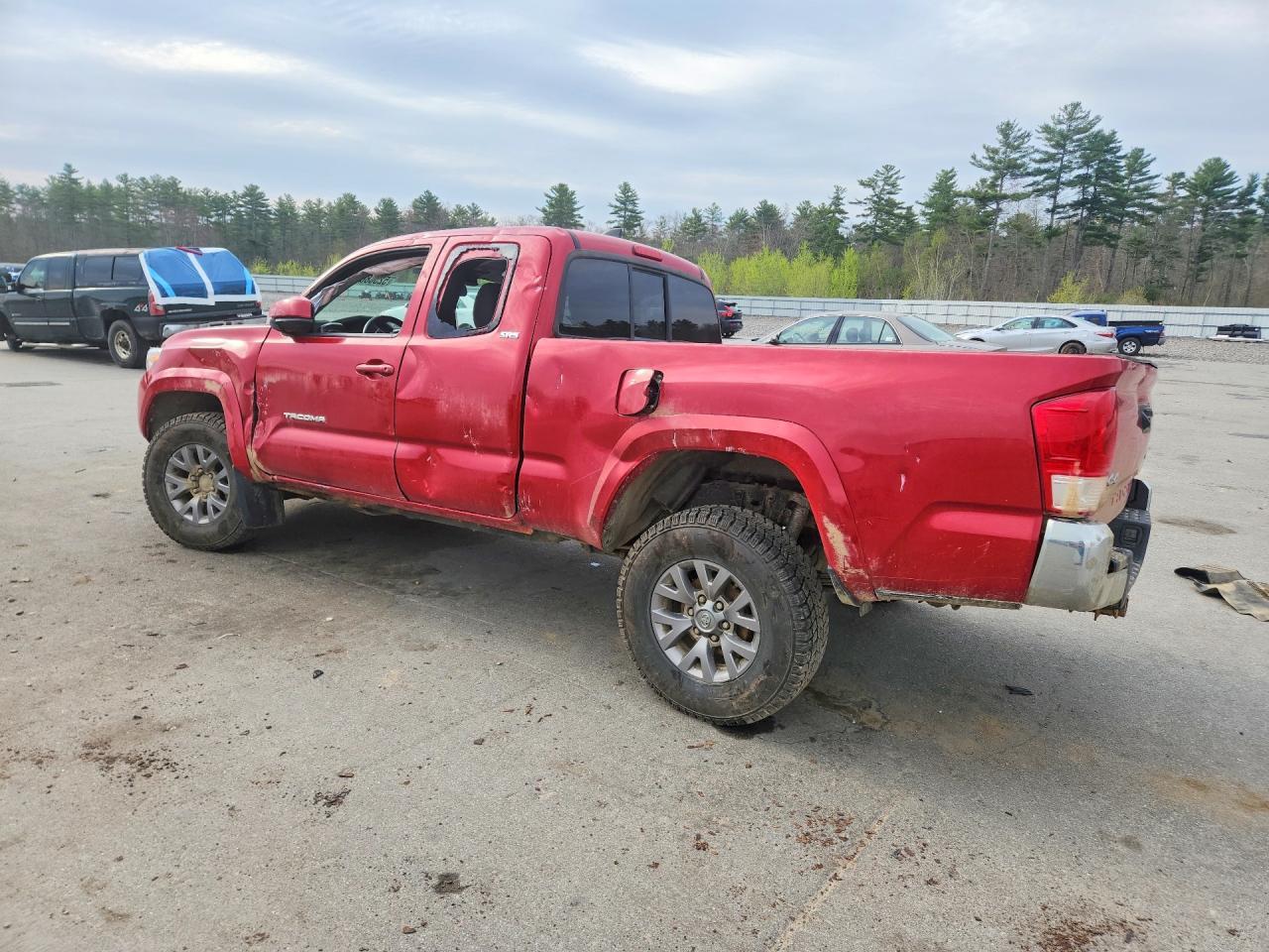 2016 TOYOTA TACOMA