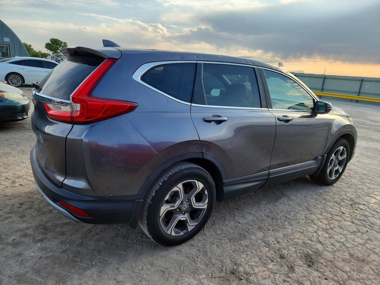 2017 HONDA CR-V