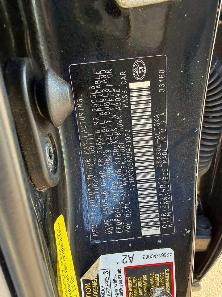 2011 TOYOTA Avalon