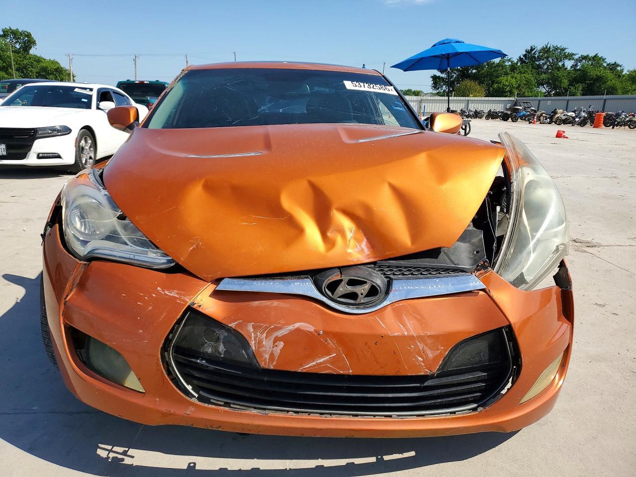 2013 HYUNDAI VELOSTER