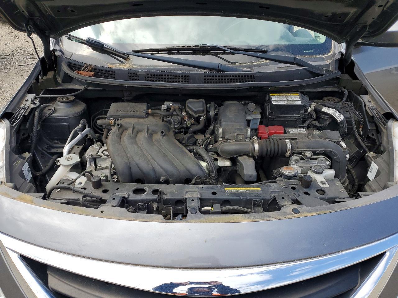 2016 NISSAN VERSA