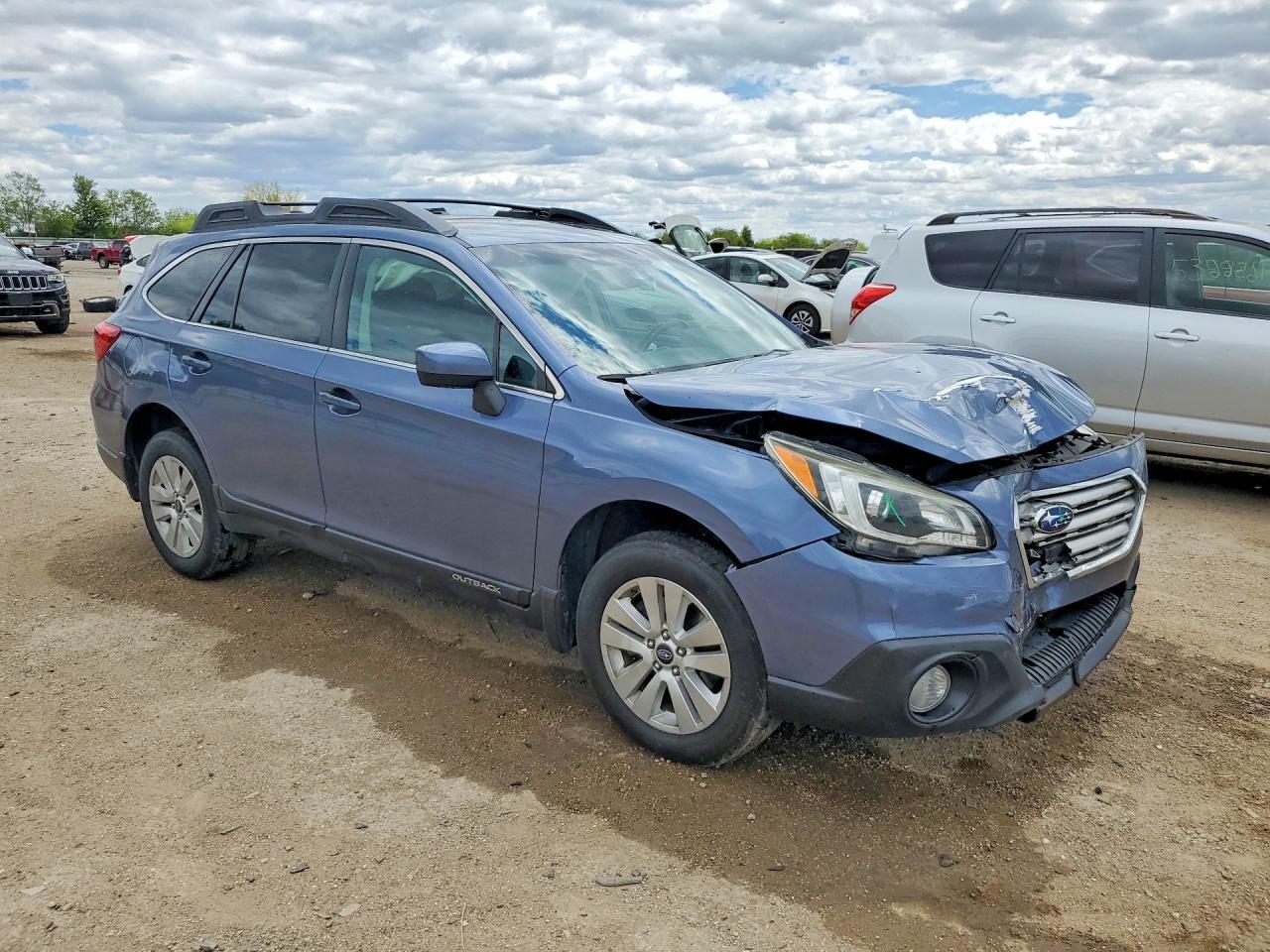 2017 SUBARU Outback