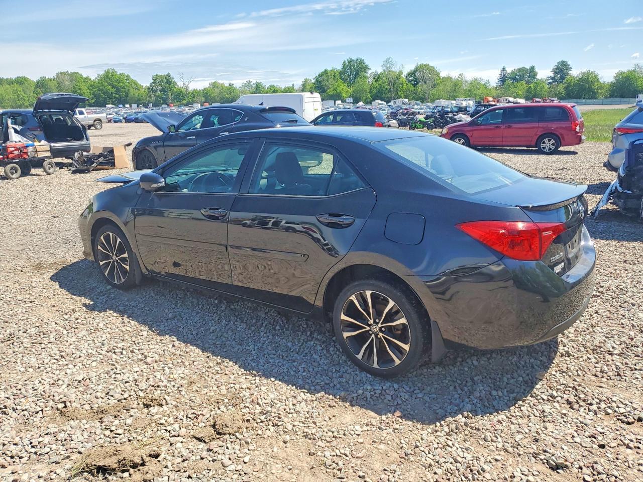 2017 TOYOTA COROLLA