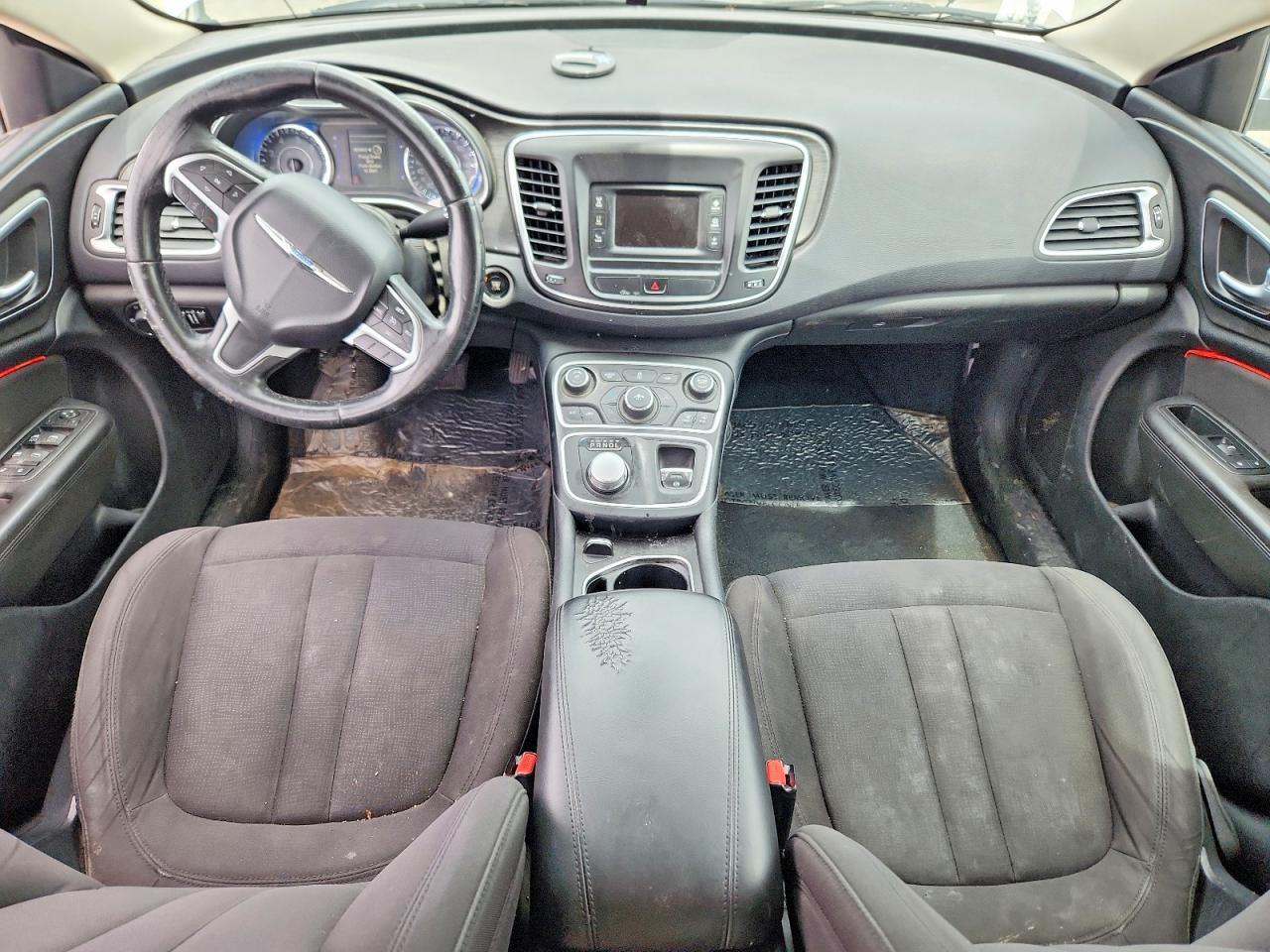 2015 CHRYSLER 200